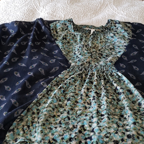 Black poppy top - Picture 8 of 8